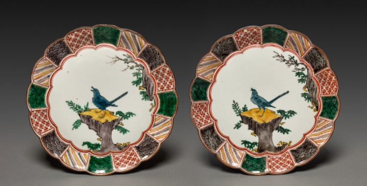 Pair of Dishes with Singing Bird on a Rock