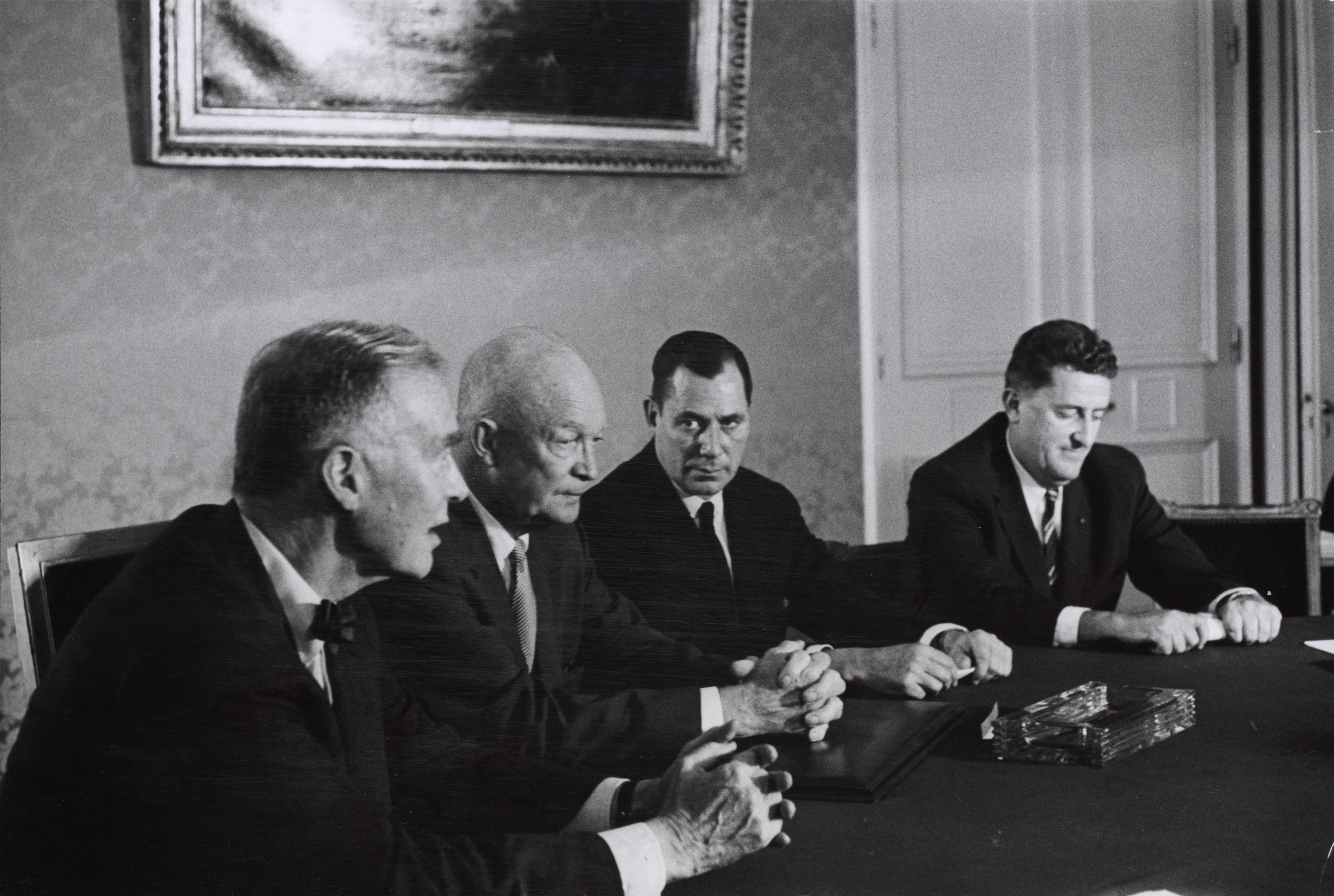 Eisenhower and others at a NATO session