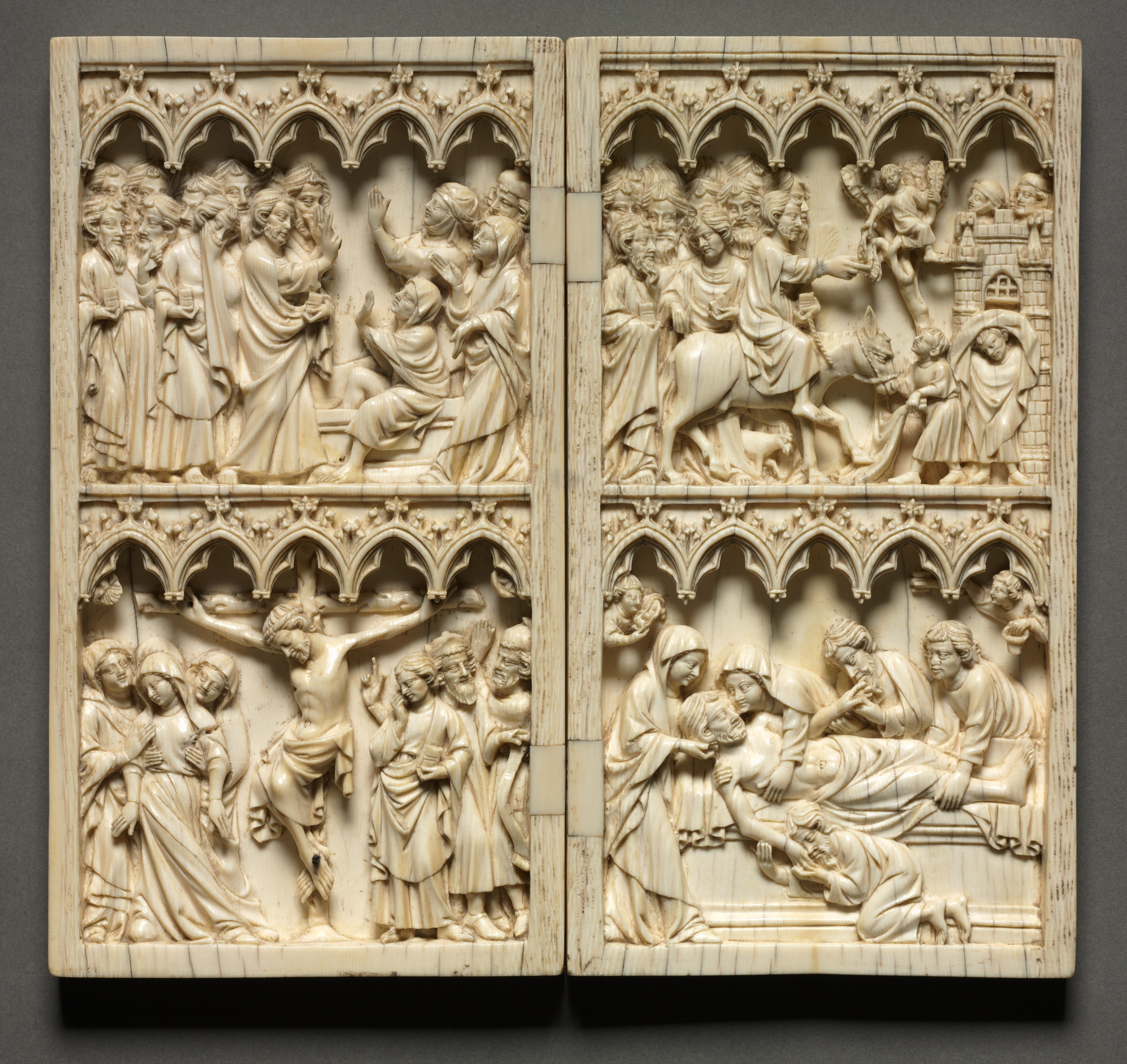 Diptych with Scenes from the Life of Christ (left wing: Raising of Lazarus and Crucifixion) (right wing: Entry into Jerusalem and Entombment)
