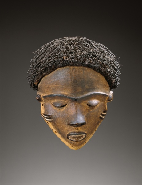 Female Mask (Gambanda or Kambanda)