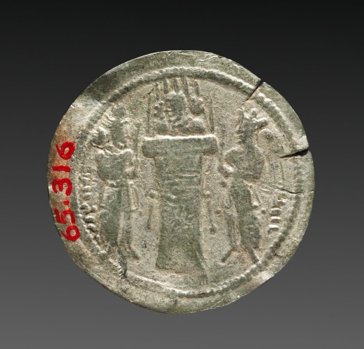 Drachm: Fire altar with bust, Zoroastrian priest holding sword left, King as priest holding sword right (reverse)