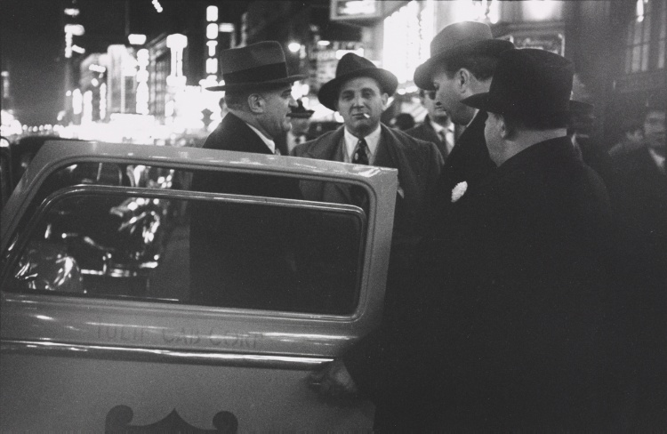 New York, NY (four men at door cab)