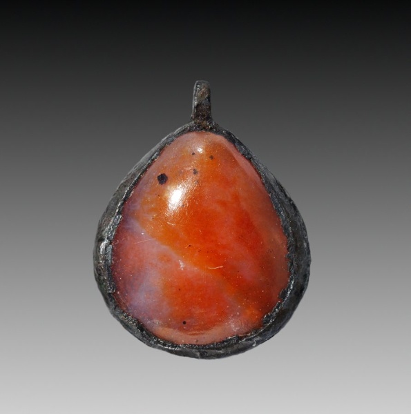 Oyster-Shell Pendant