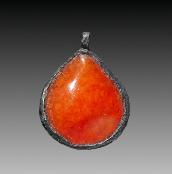 Oyster-Shell Pendant