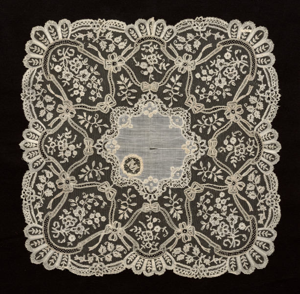 Bobbin Lace (Appliqué) Handkerchief