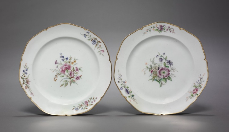 Pair of Plates (Assiettes)