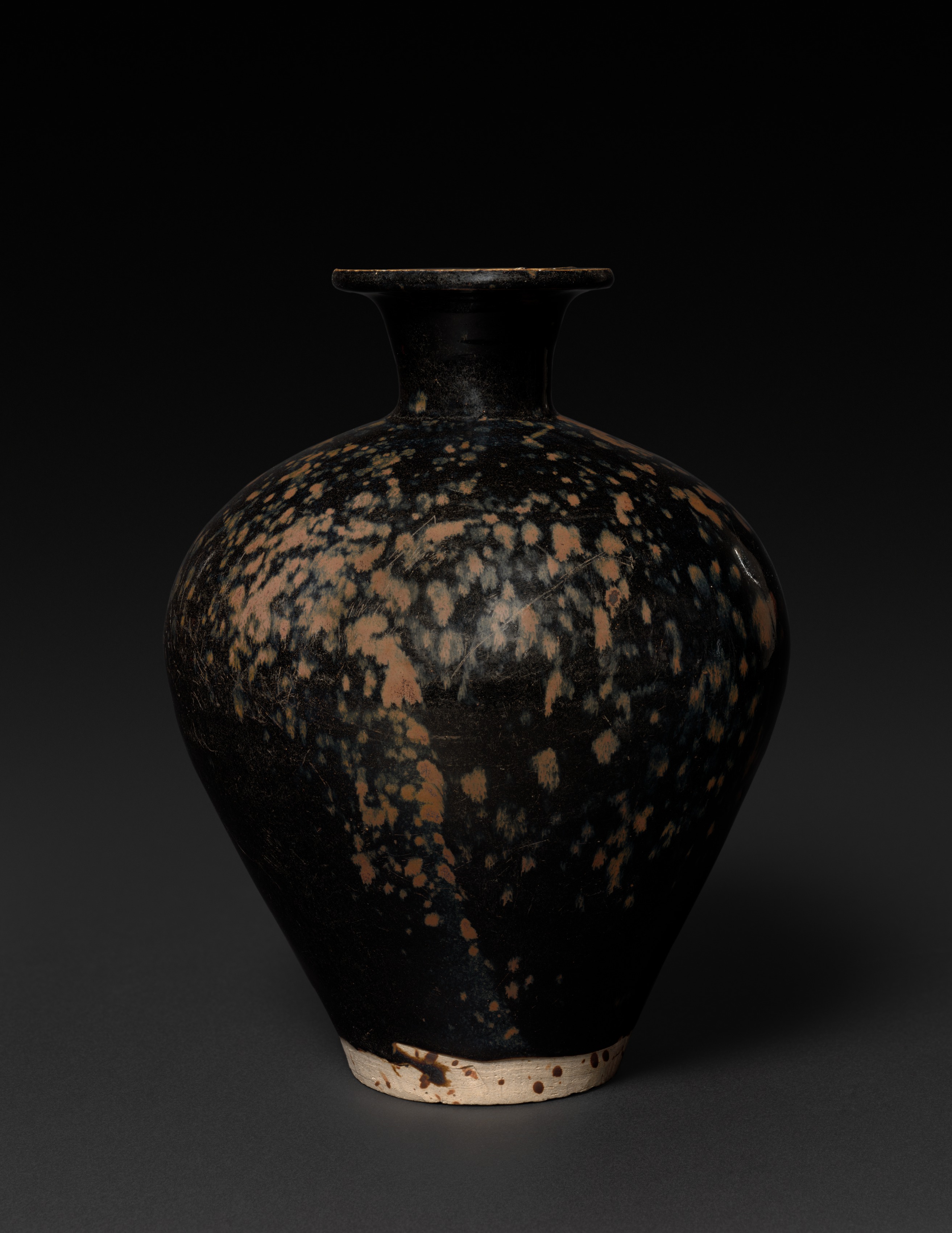 Vase: Northern Black Ware