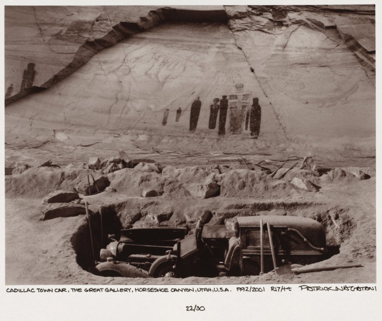 Cadillac Town Car, The Great Gallery, Horseshoe Canyon, Utah, U.S.A. (R17)
