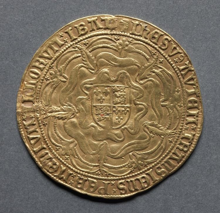 Sovereign of Thirty Shillings: Shield of Royal Arms on Rose (reverse)