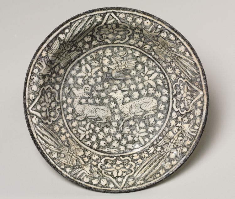 Ceramic dish with deer, phoenix, and lotus blossoms