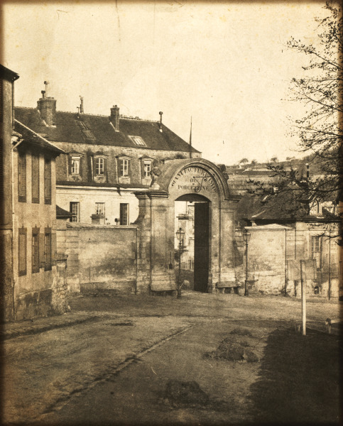 Doorway to Sèvres Factory