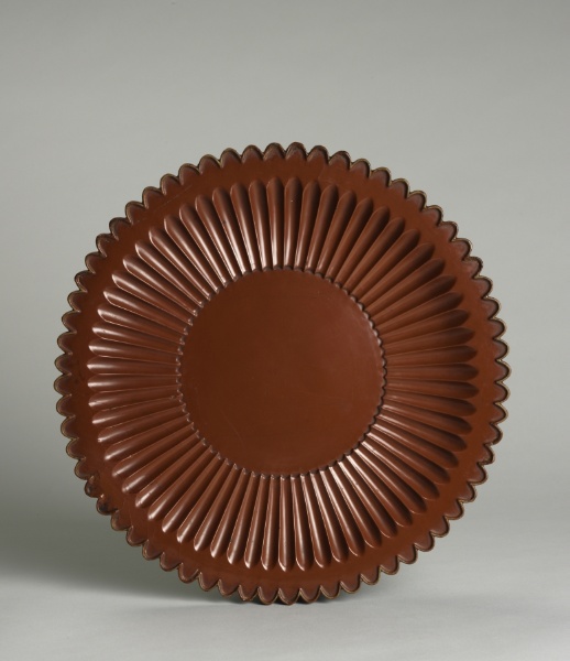 Fluted Tray