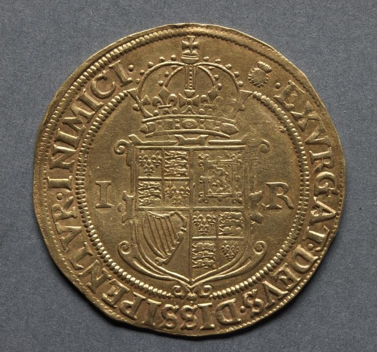 Sovereign: Crowned Shield with arms of England, Scotland, and Ireland (reverse)