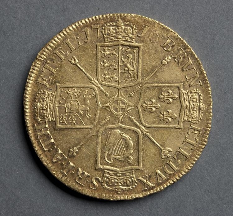 Five Guineas: Shields and Star of the Order of the Garter (reverse)