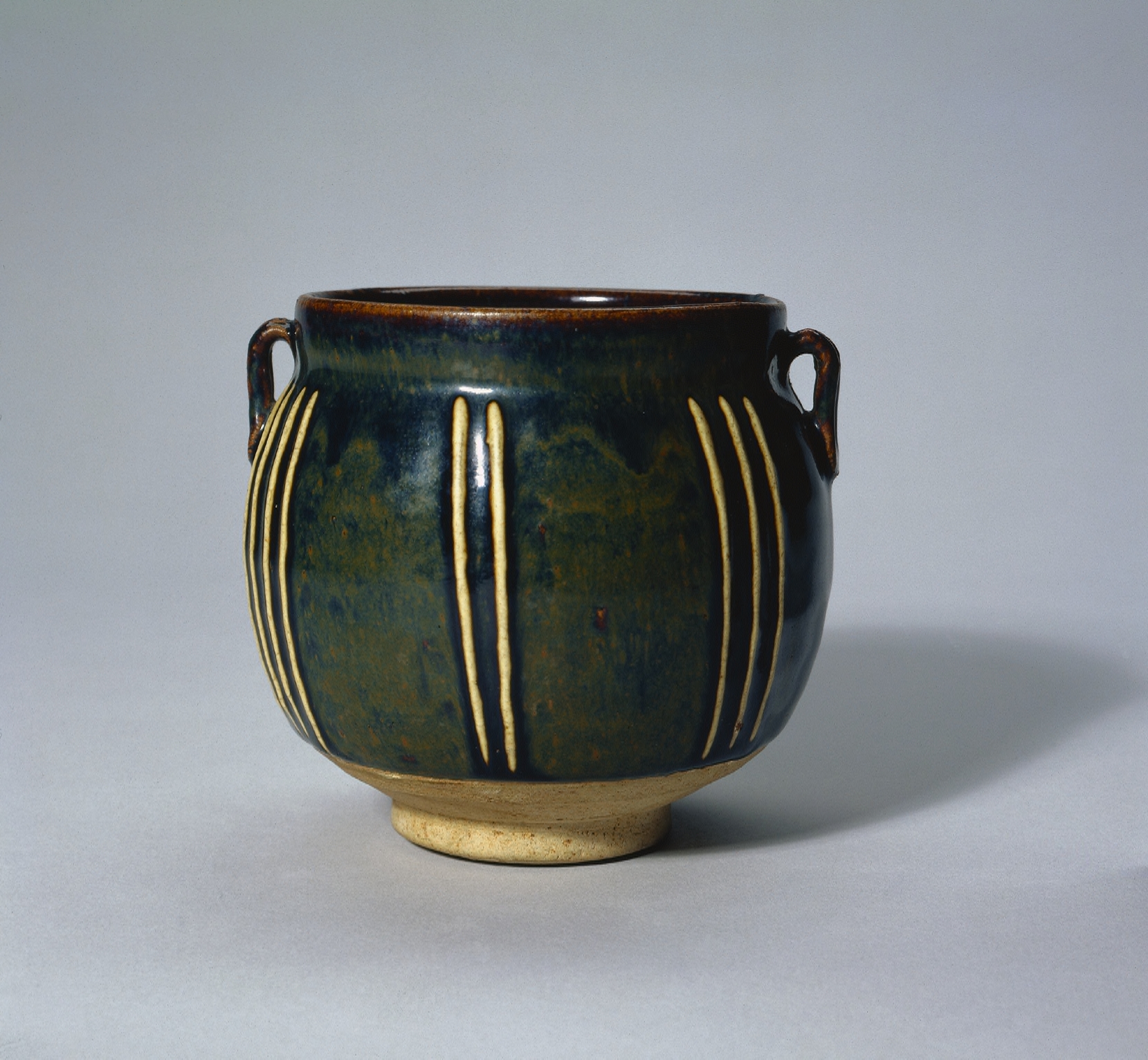 Jar with Handles: Cizhou ware