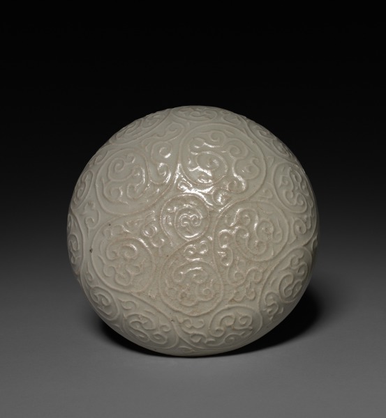Round Covered Box with Floral Scrolls in Relief:  Qingbai type Ware (lid)